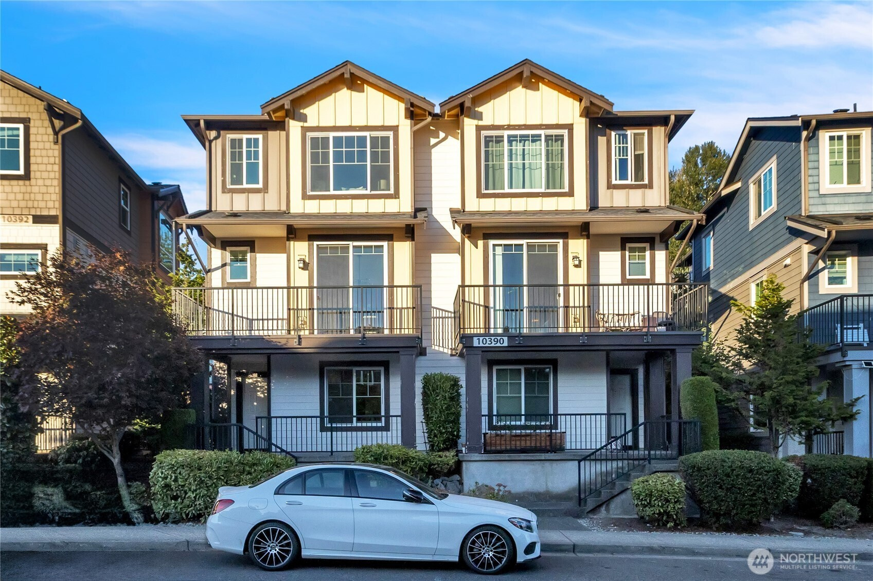 10390 156th Place NE, Redmond, WA 98052