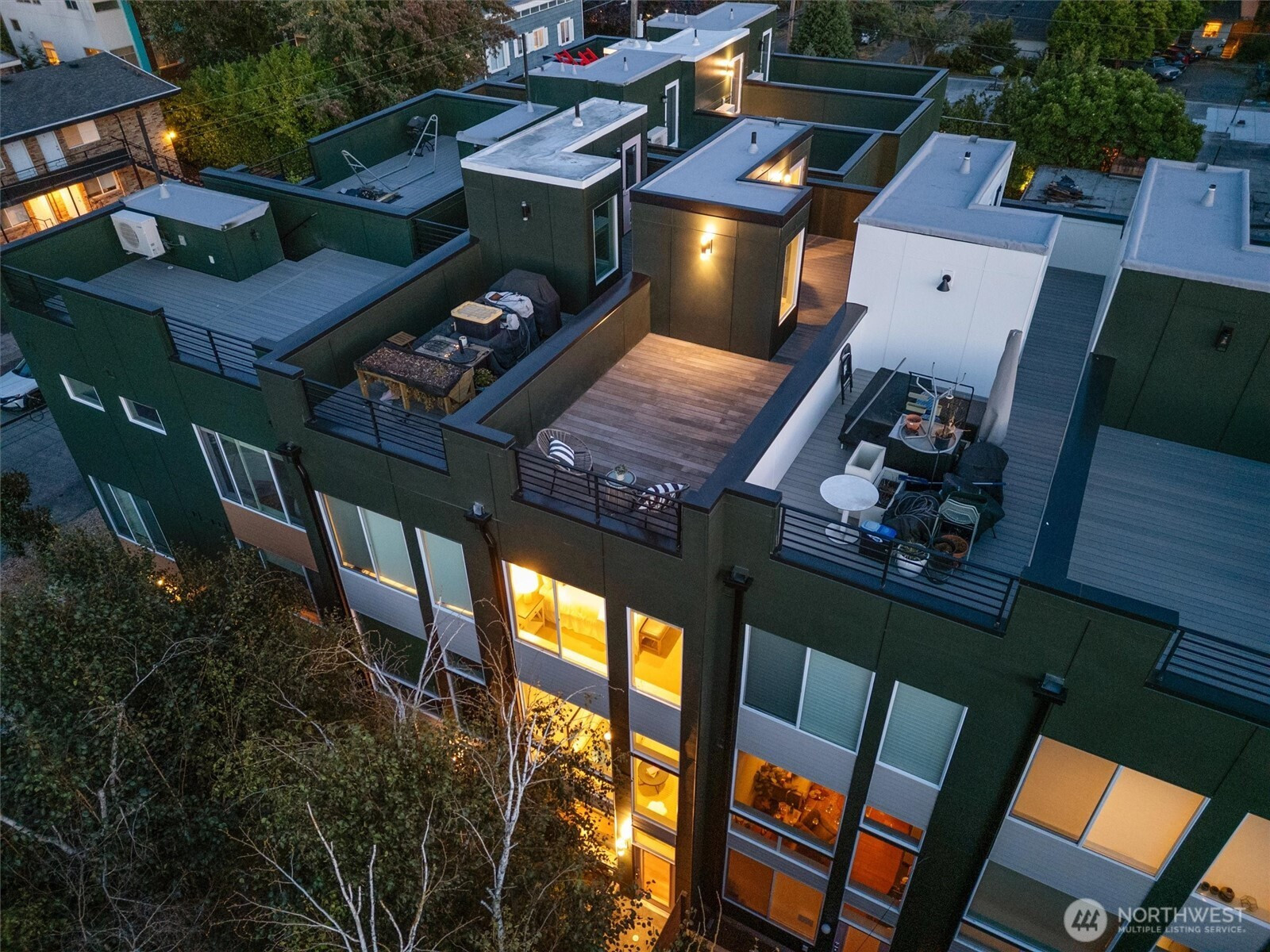 2205 NW 63rd Street, Seattle, WA 98107
