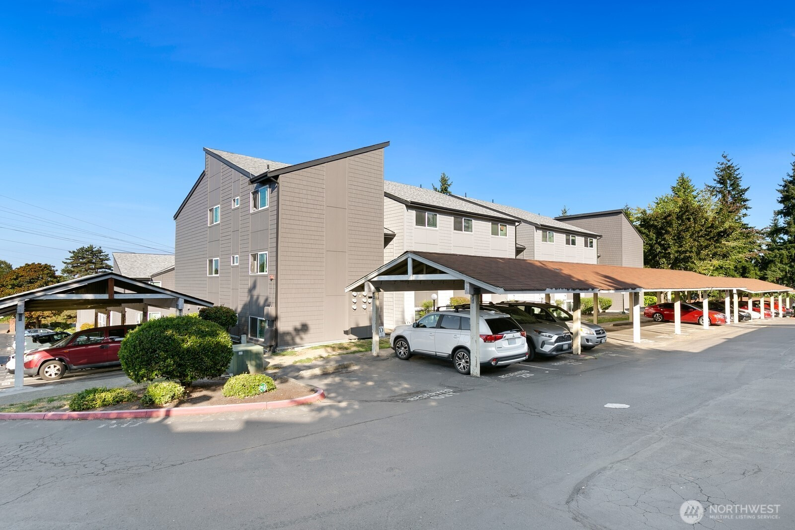 2020 Grant Avenue S, Renton, WA 98055