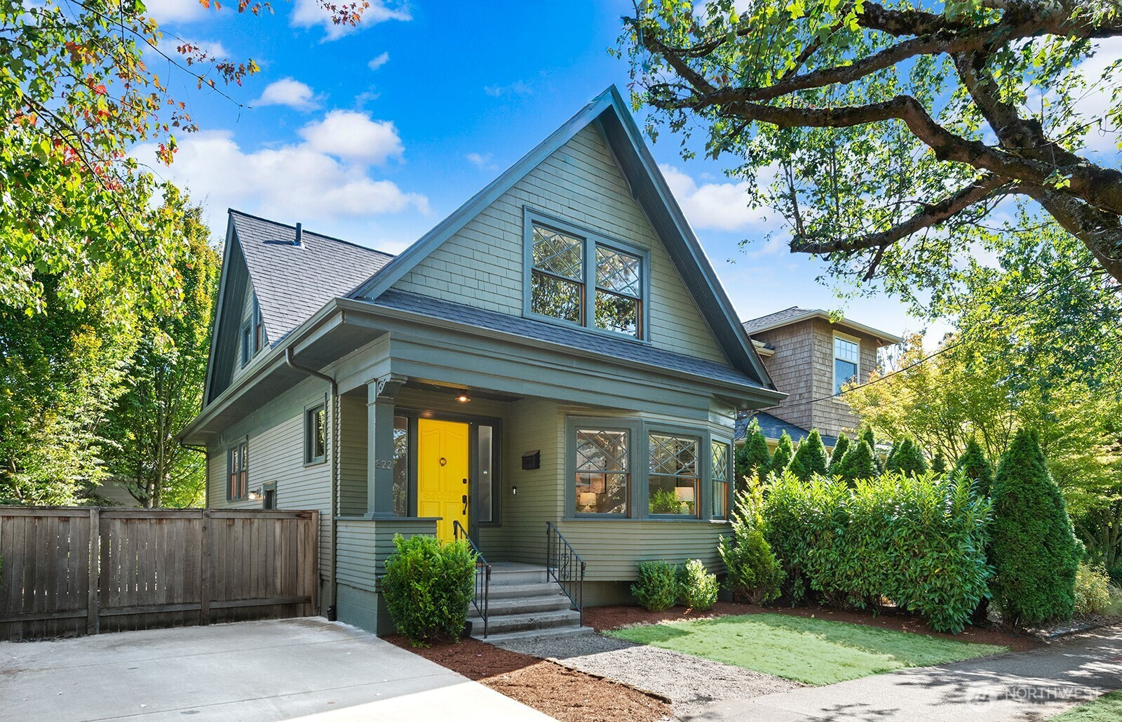 822 24th Avenue, Seattle, WA 98122