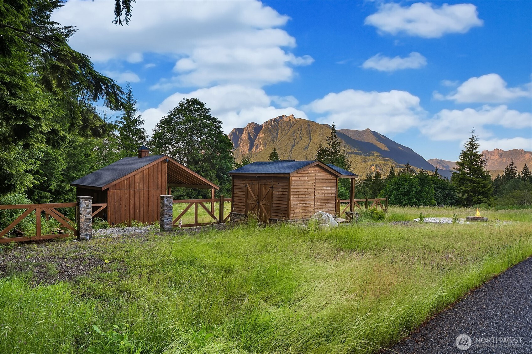 13945 409th Avenue SE, North Bend, WA 98045