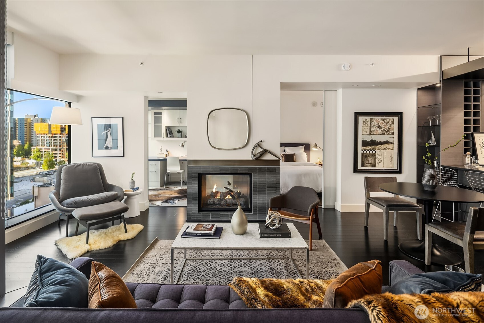 820 Blanchard Street, Seattle, WA 98121