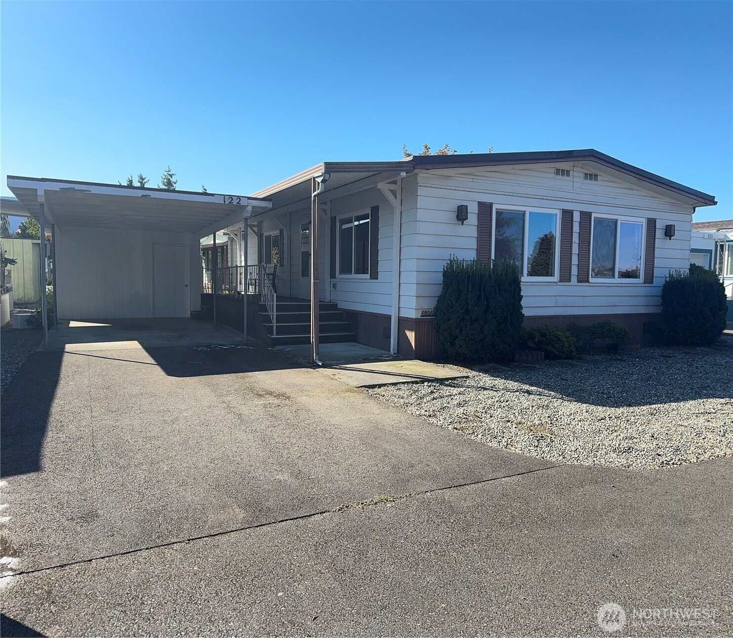 610 W Spruce Street Dr, Sequim, WA 98382