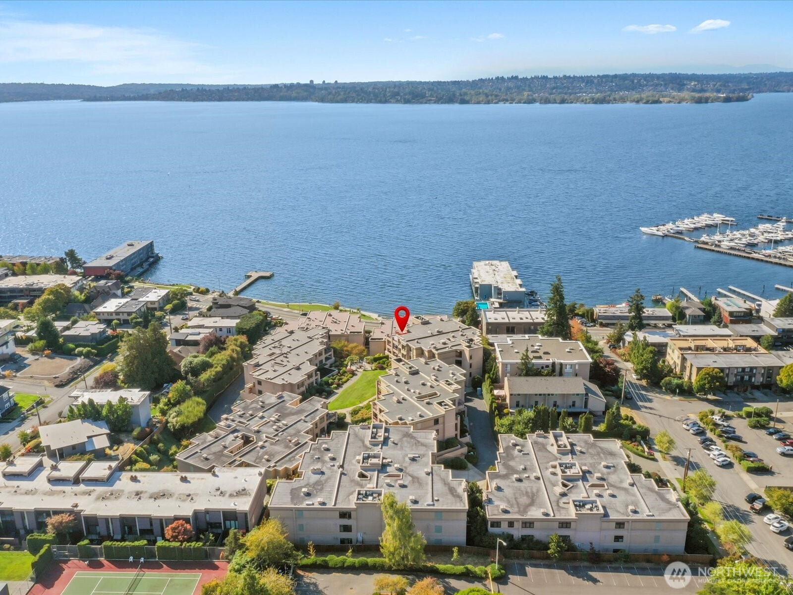 215 5th Avenue S, Kirkland, WA 98033