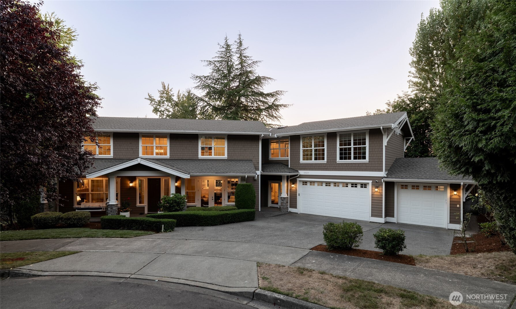 10829 101st Place NE, Kirkland, WA 98033