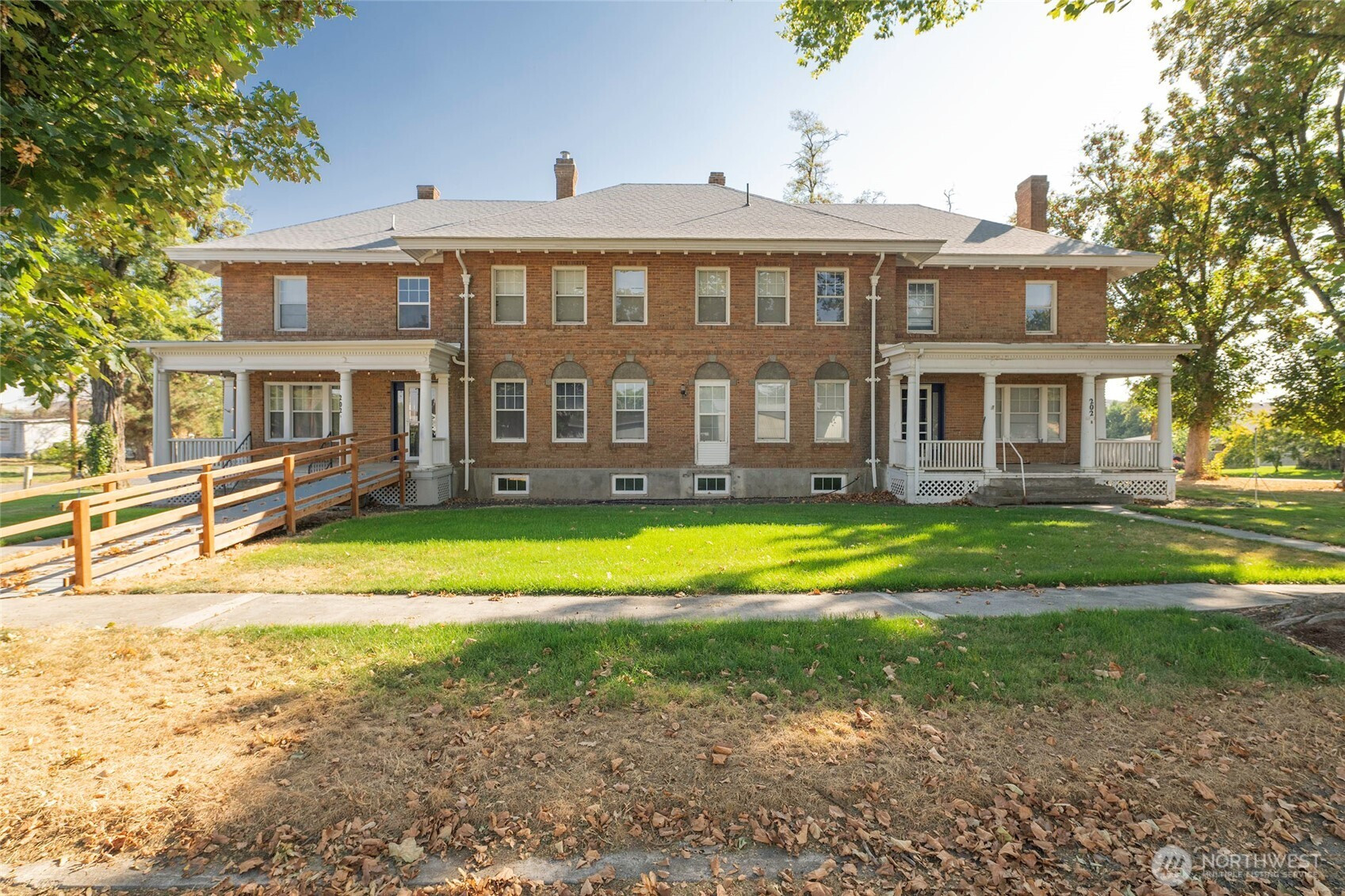 202 W 1st Street, Prescott, WA 99348