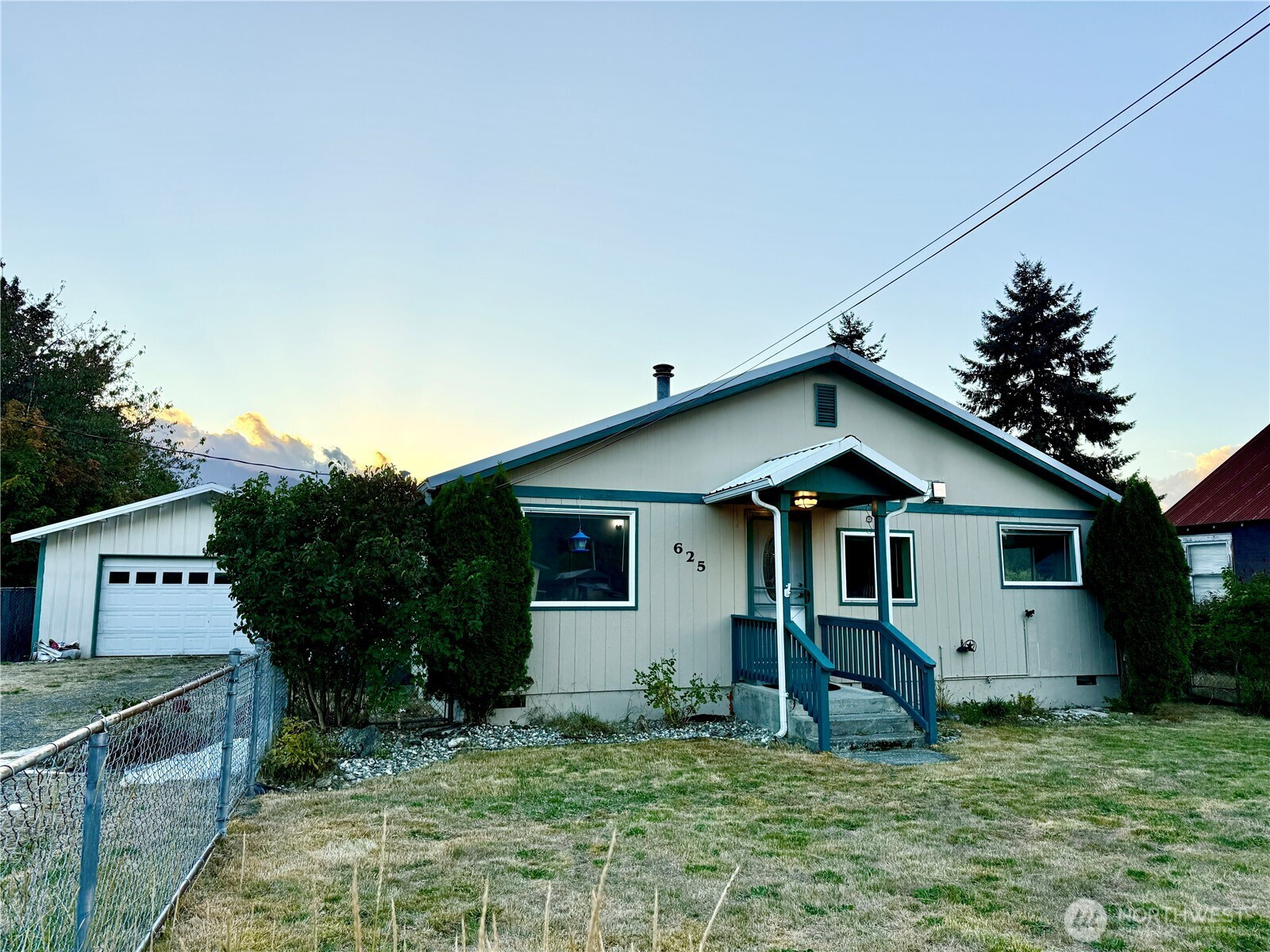 625 S Emens, Darrington, WA 98241
