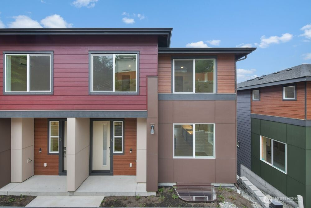 13216 NE 127th Court, Kirkland, WA 98034