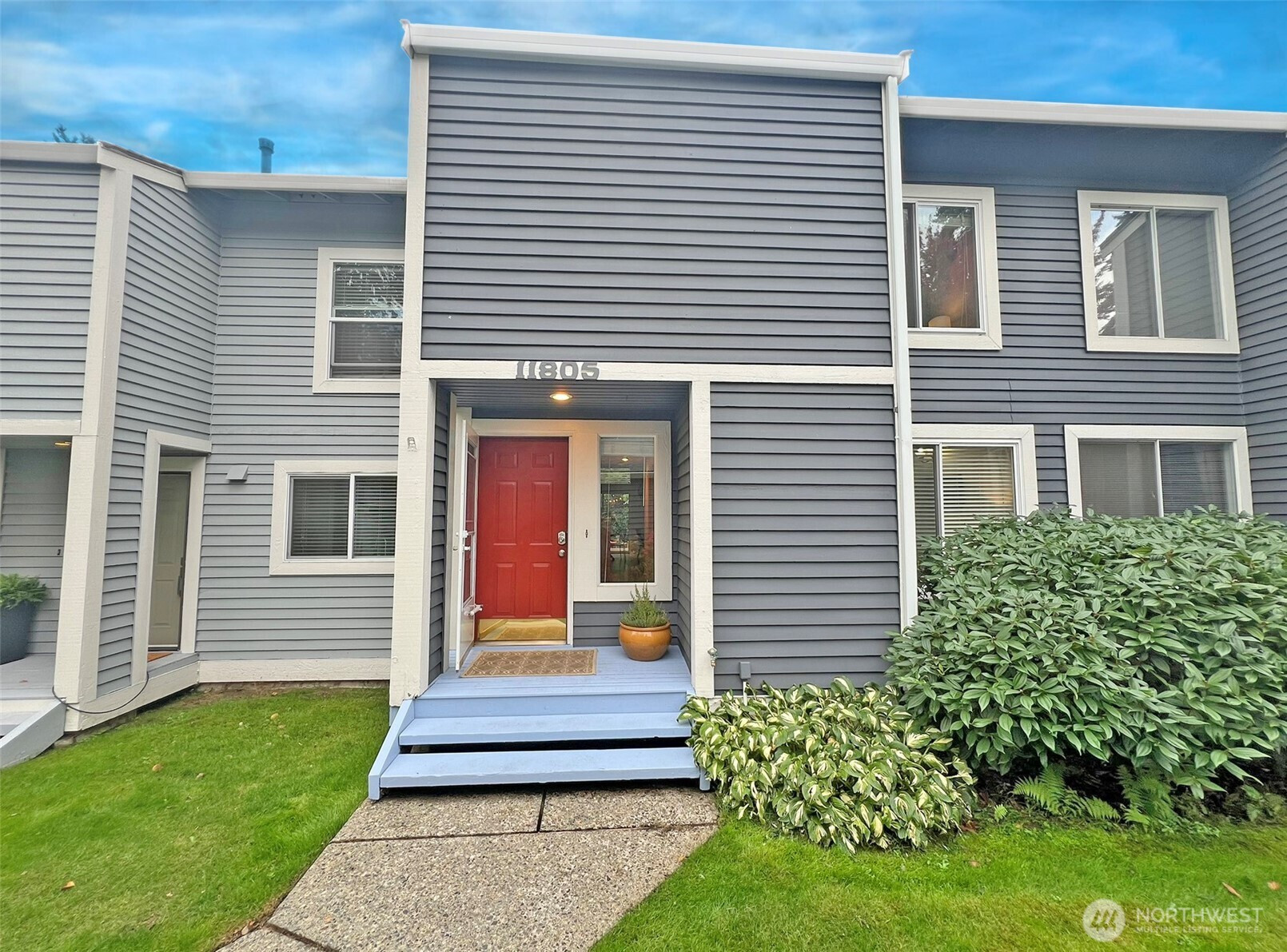 11805 NE 105th Court, Kirkland, WA 98033