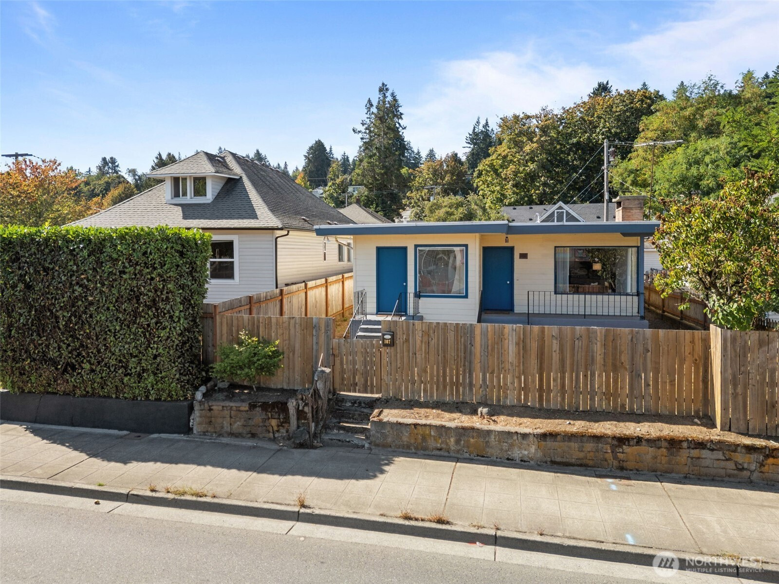 107 N Callow Avenue, Bremerton, WA 98312