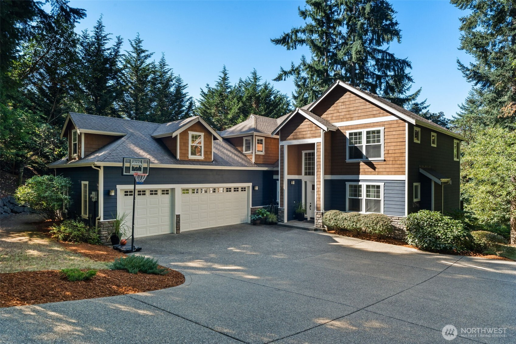 422 34th Avenue NW, Gig Harbor, WA 98335