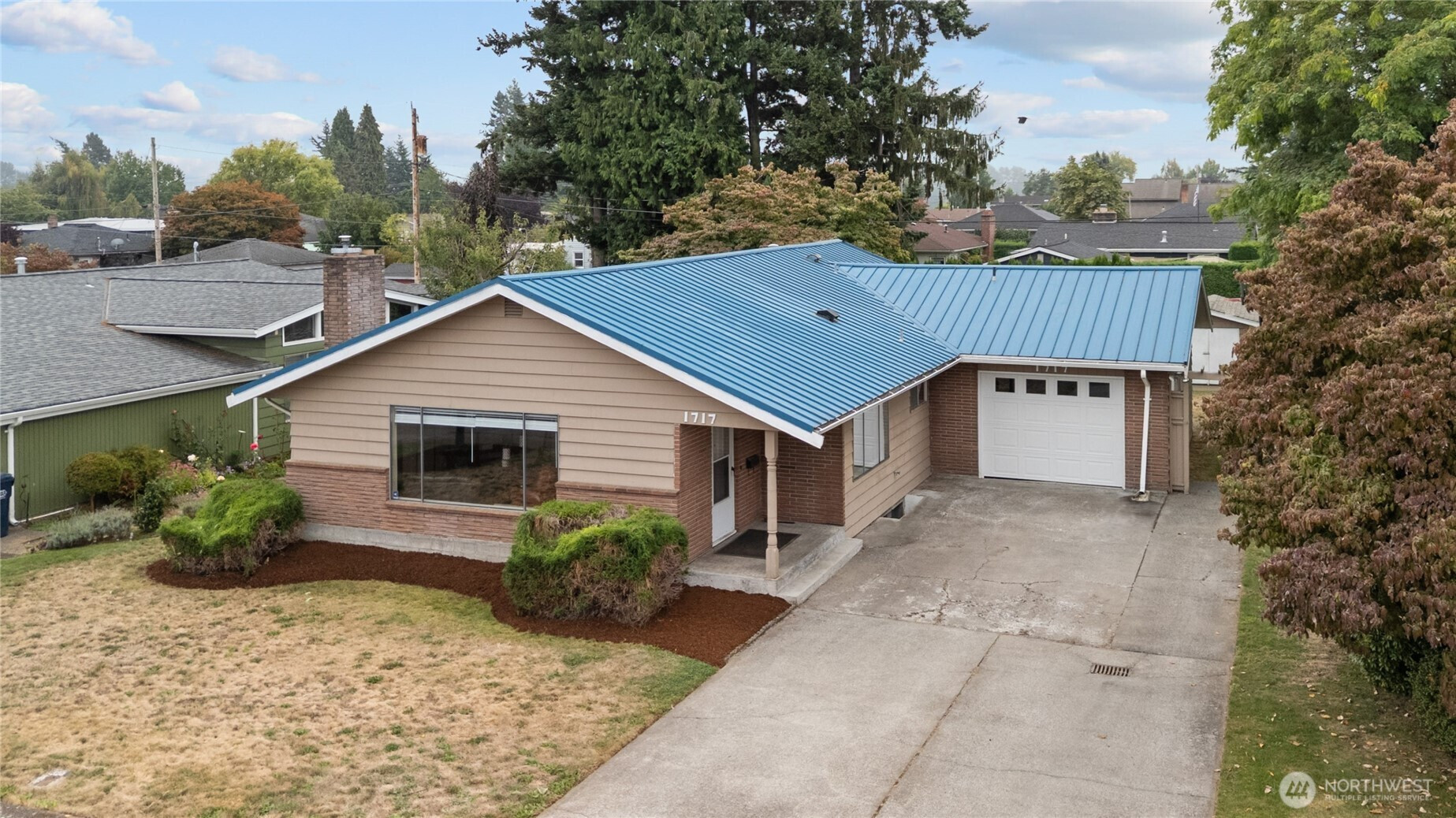 1717 E Street, Lynden, WA 98264