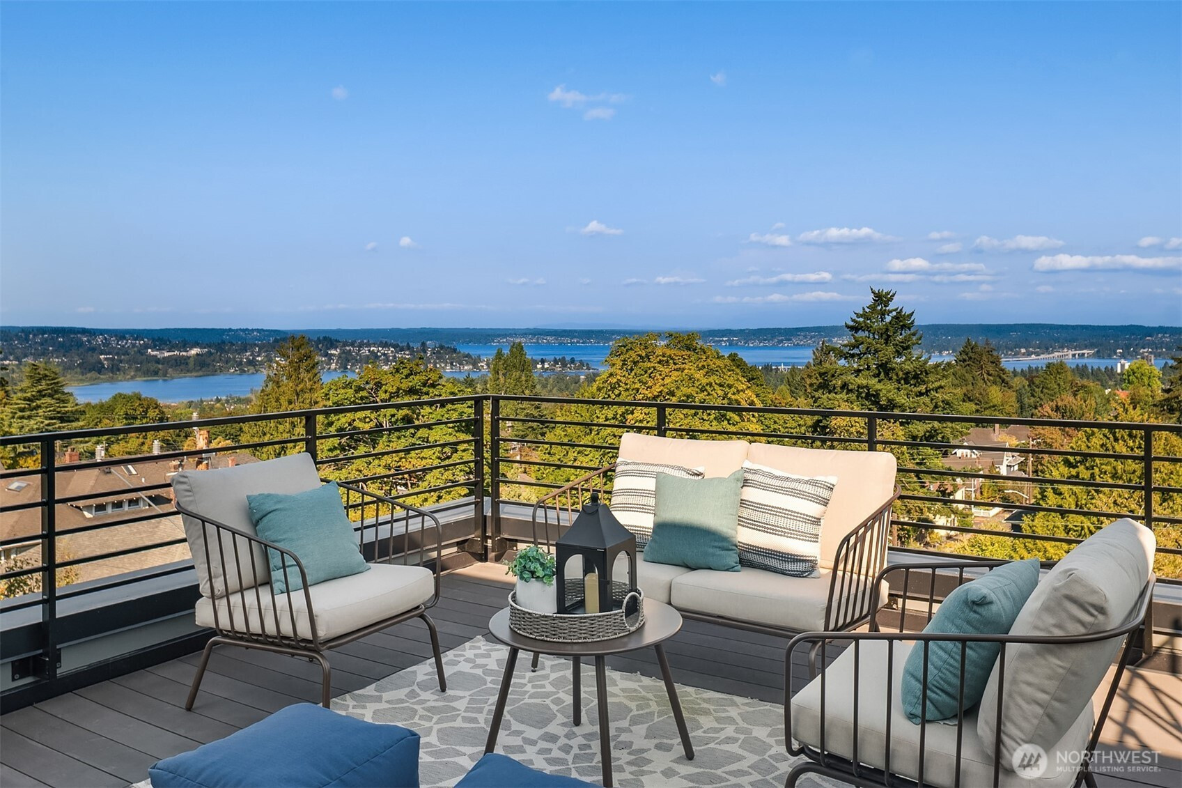 1244 15th Avenue E, Seattle, WA 98112
