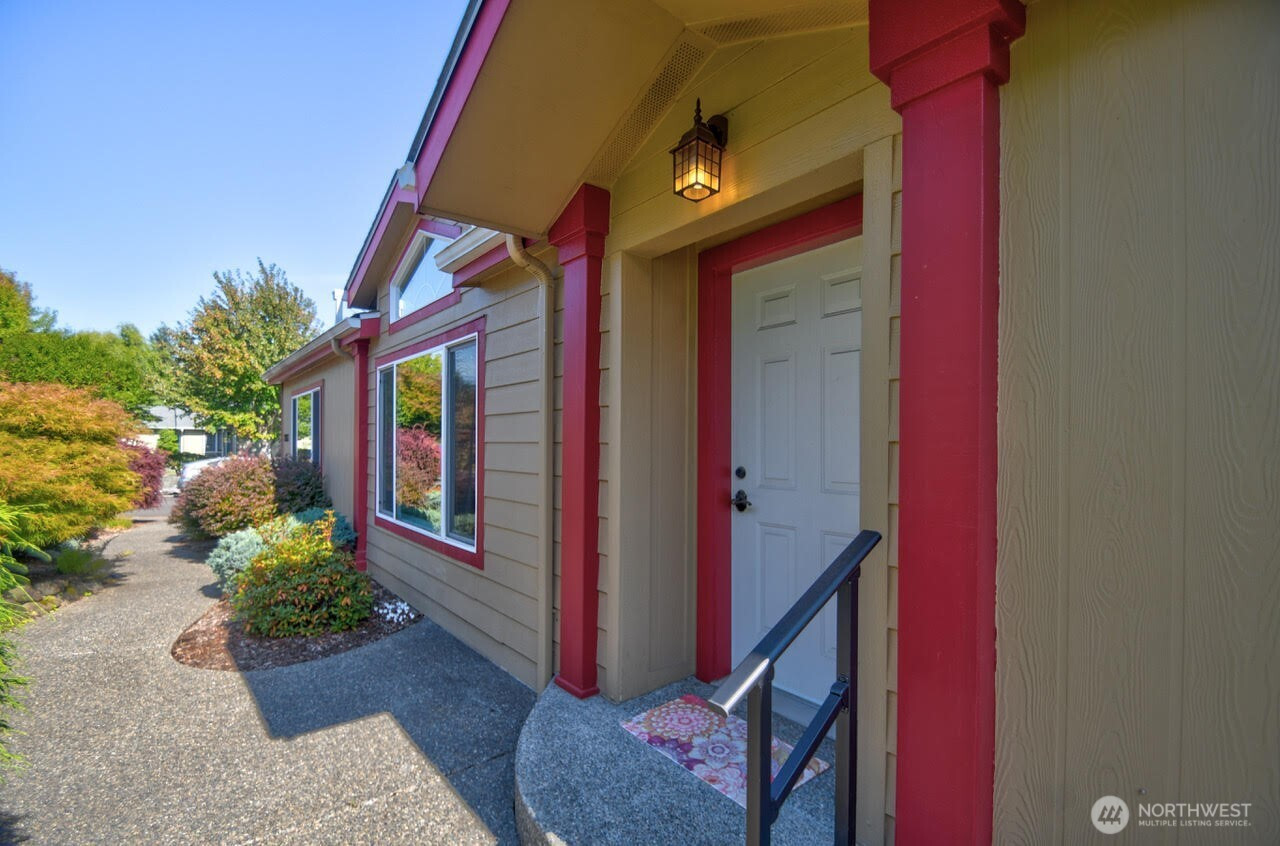 2263 43rd Lane SW, Tumwater, WA 98512