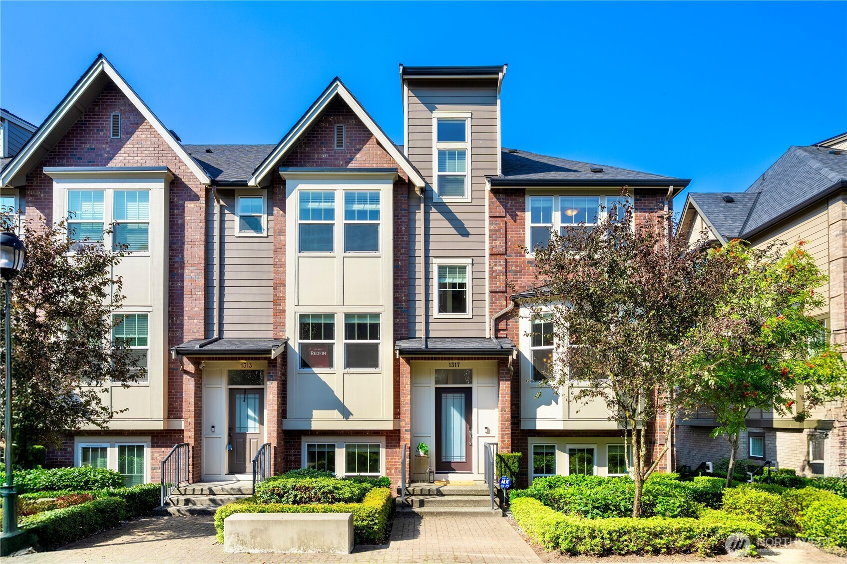 1317 Brooklyn Walk NE, Issaquah, WA 98029