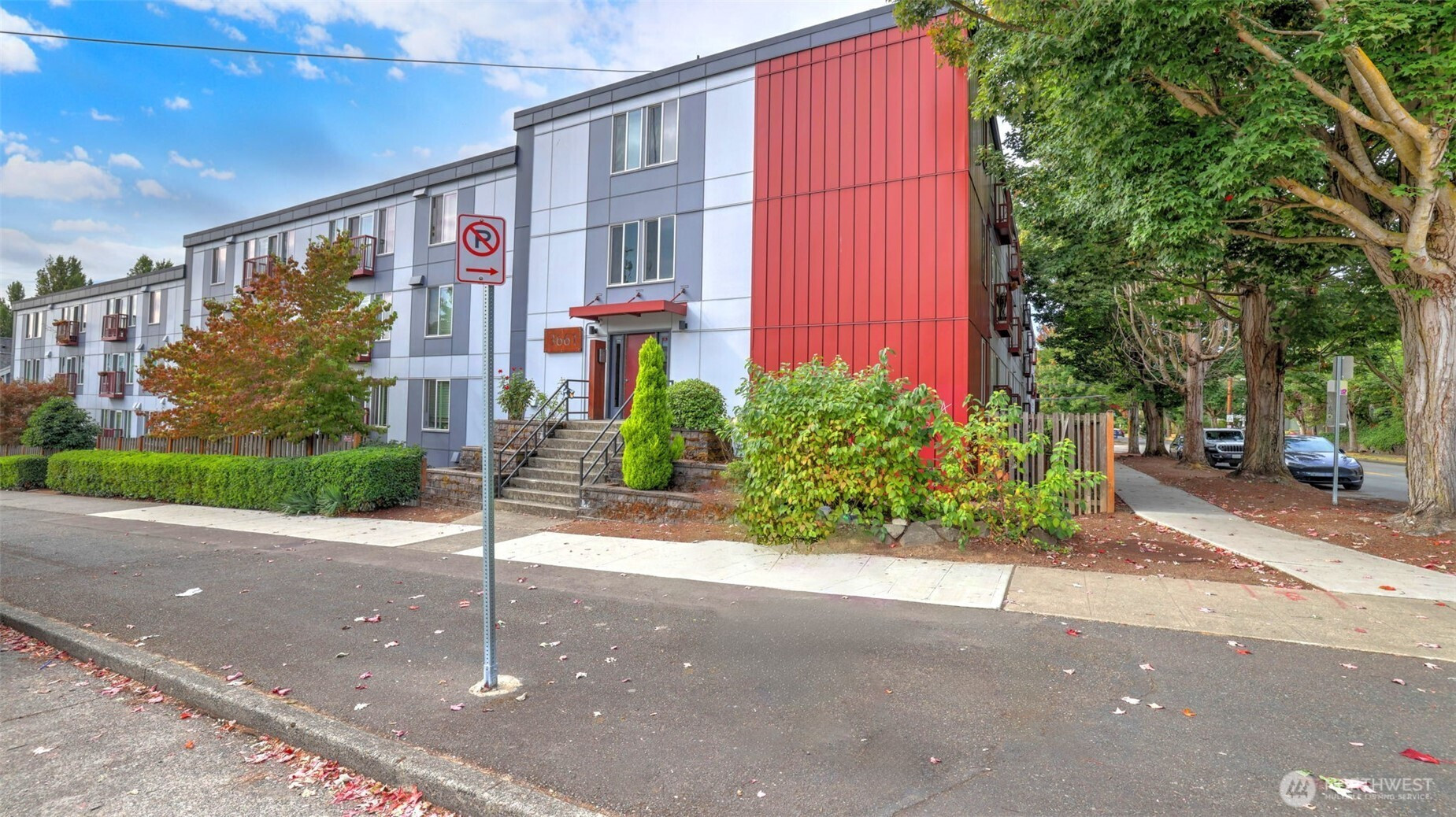 3661 Phinney Avenue N, Seattle, WA 98103