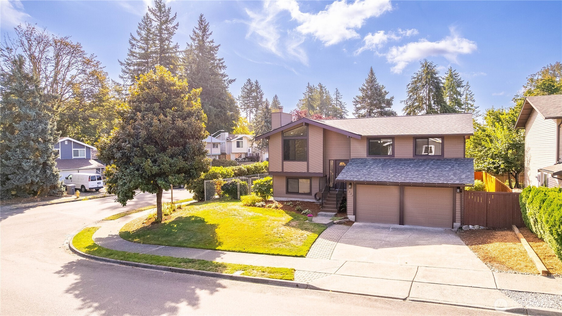 3327 SE 17th Street, Renton, WA 98058