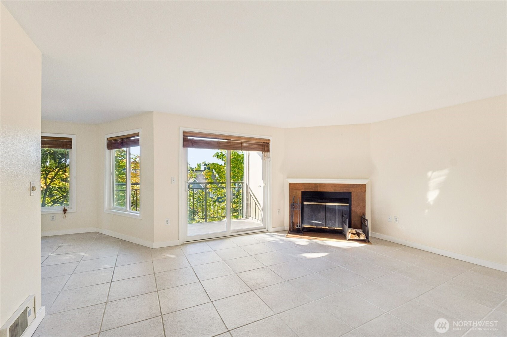 12724 NE 144th Street, Kirkland, WA 98034