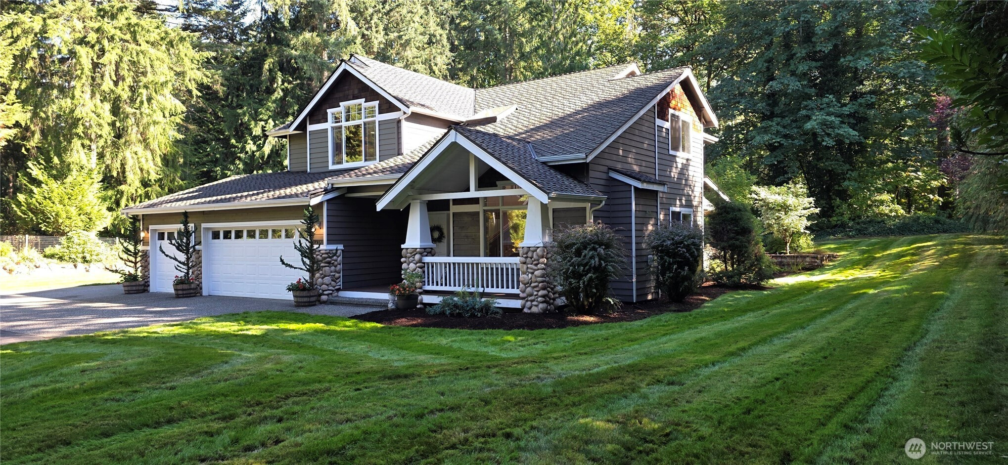 20021 NE 194 Street, Woodinville, WA 98077