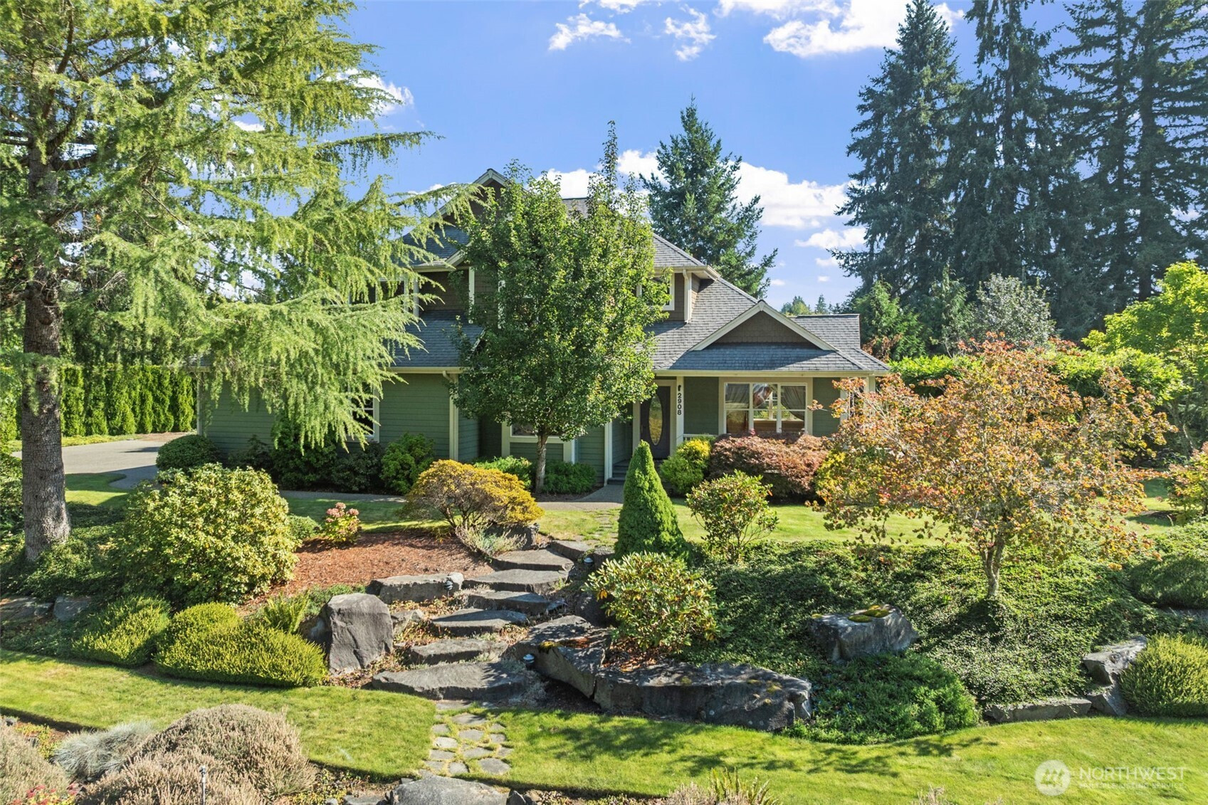 2908 28th Lane NE, Olympia, WA 98506