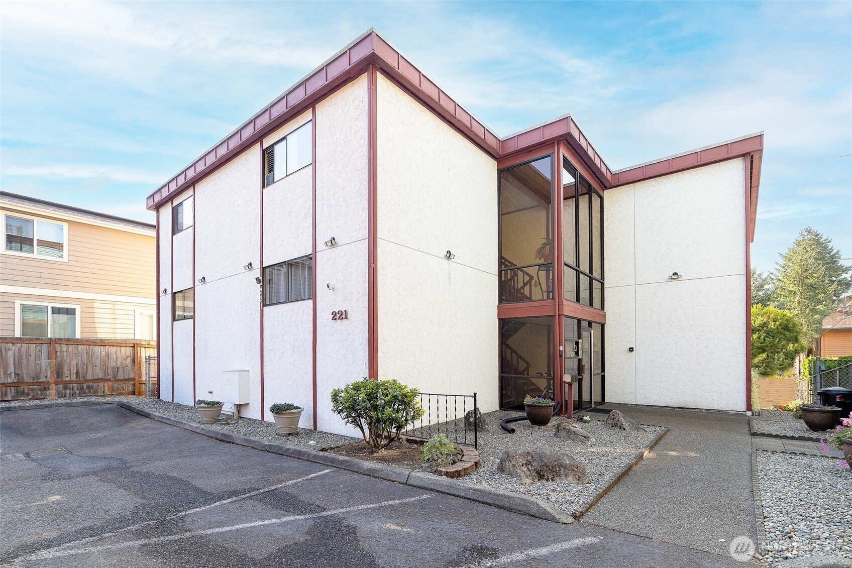 221 SW 154th Street, Burien, WA 98166