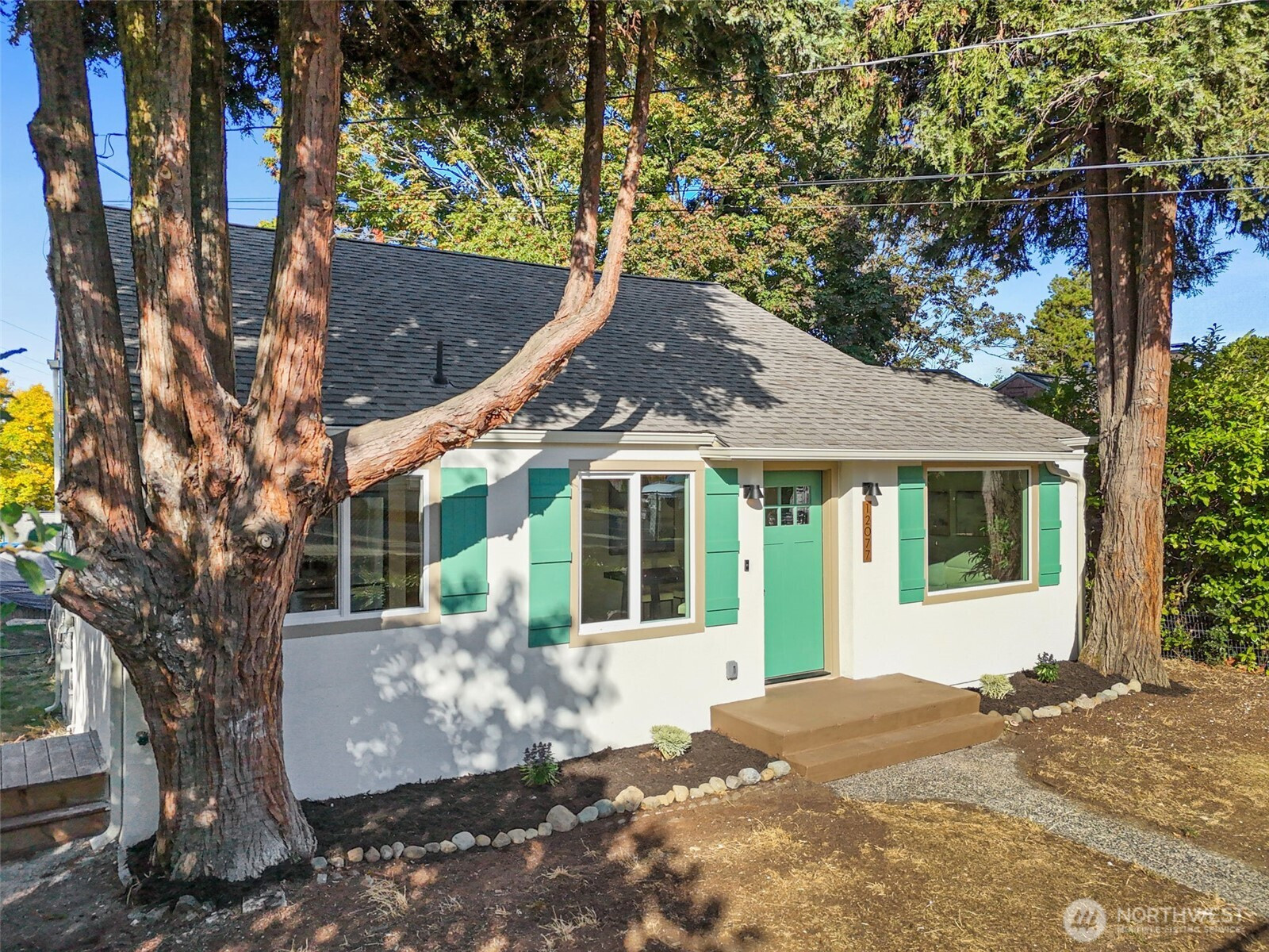 12077 75th Avenue S, Seattle, WA 98178