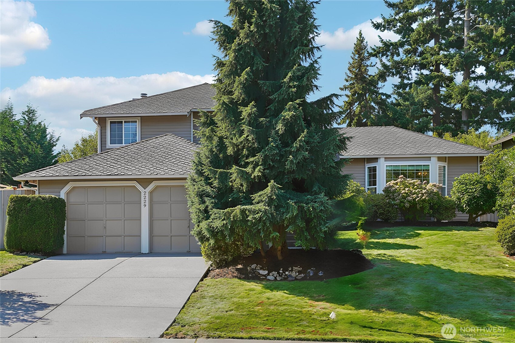 2229 Ilwaco Avenue NE, Renton, WA 98059