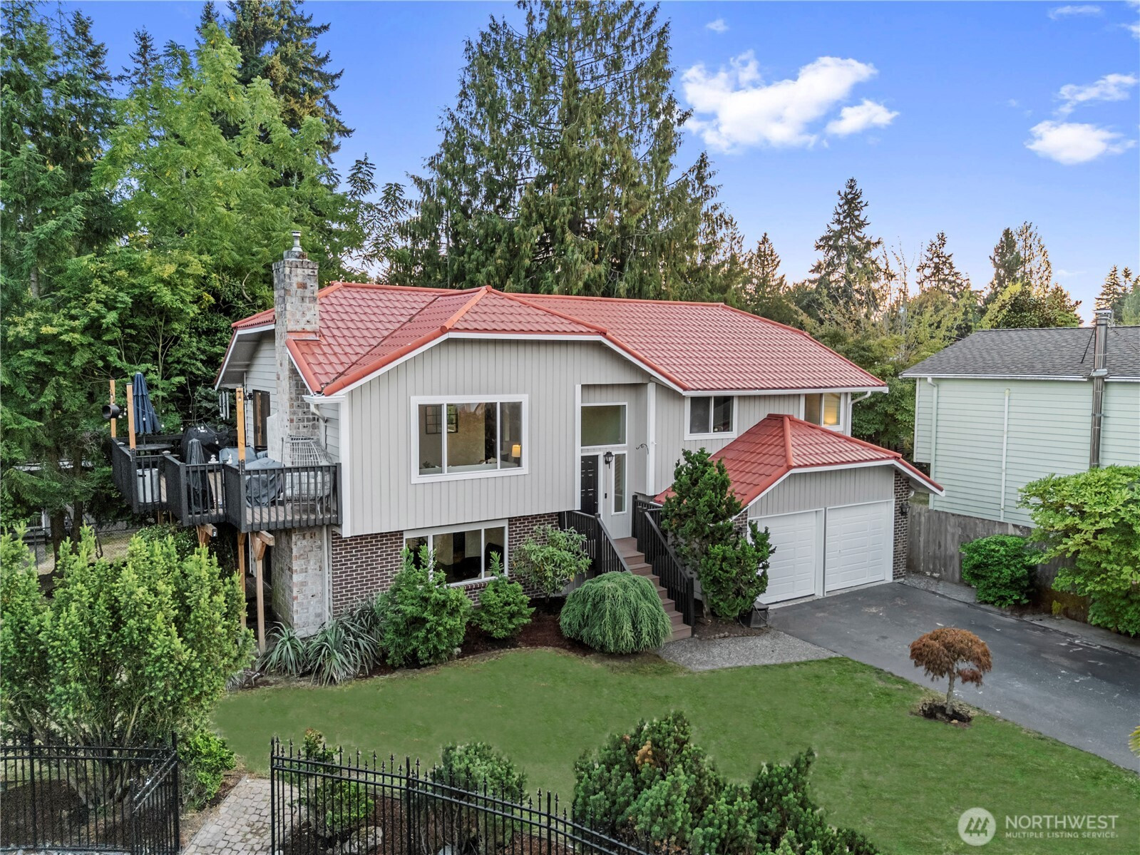 2341 N 189th Street, Shoreline, WA 98133