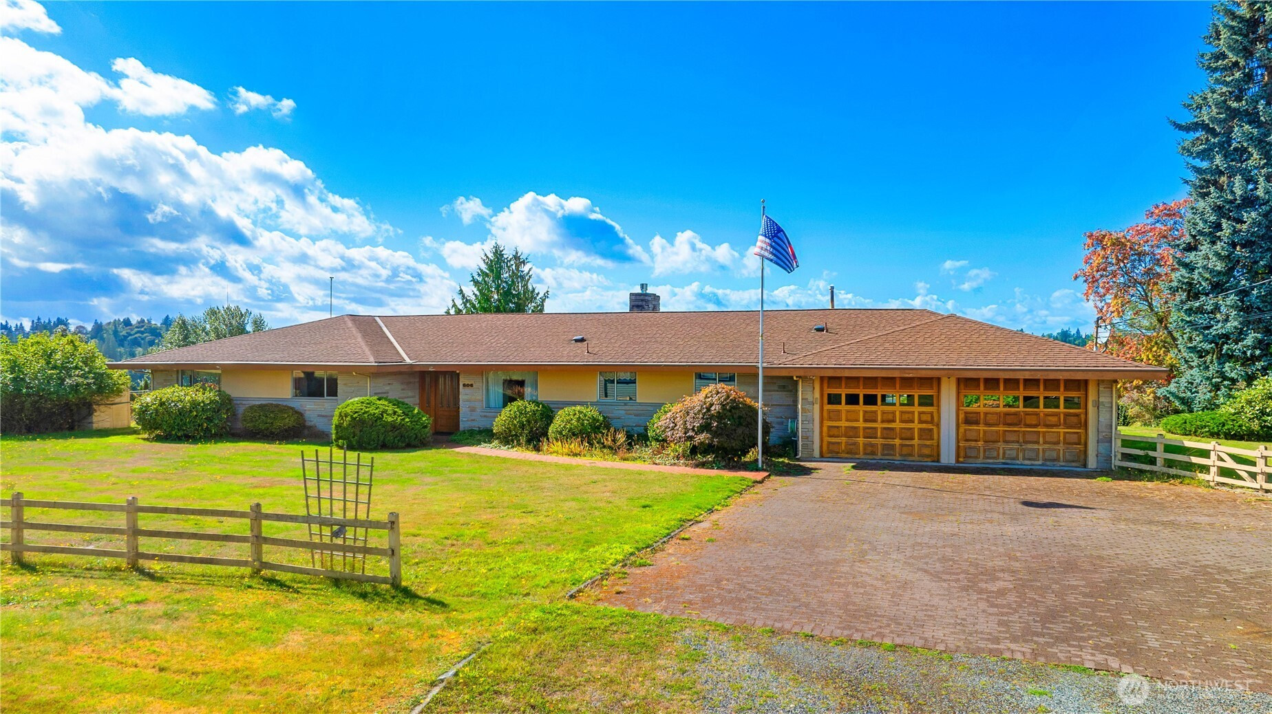 606 Rhodora Heights Road, Lake Stevens, WA 98258