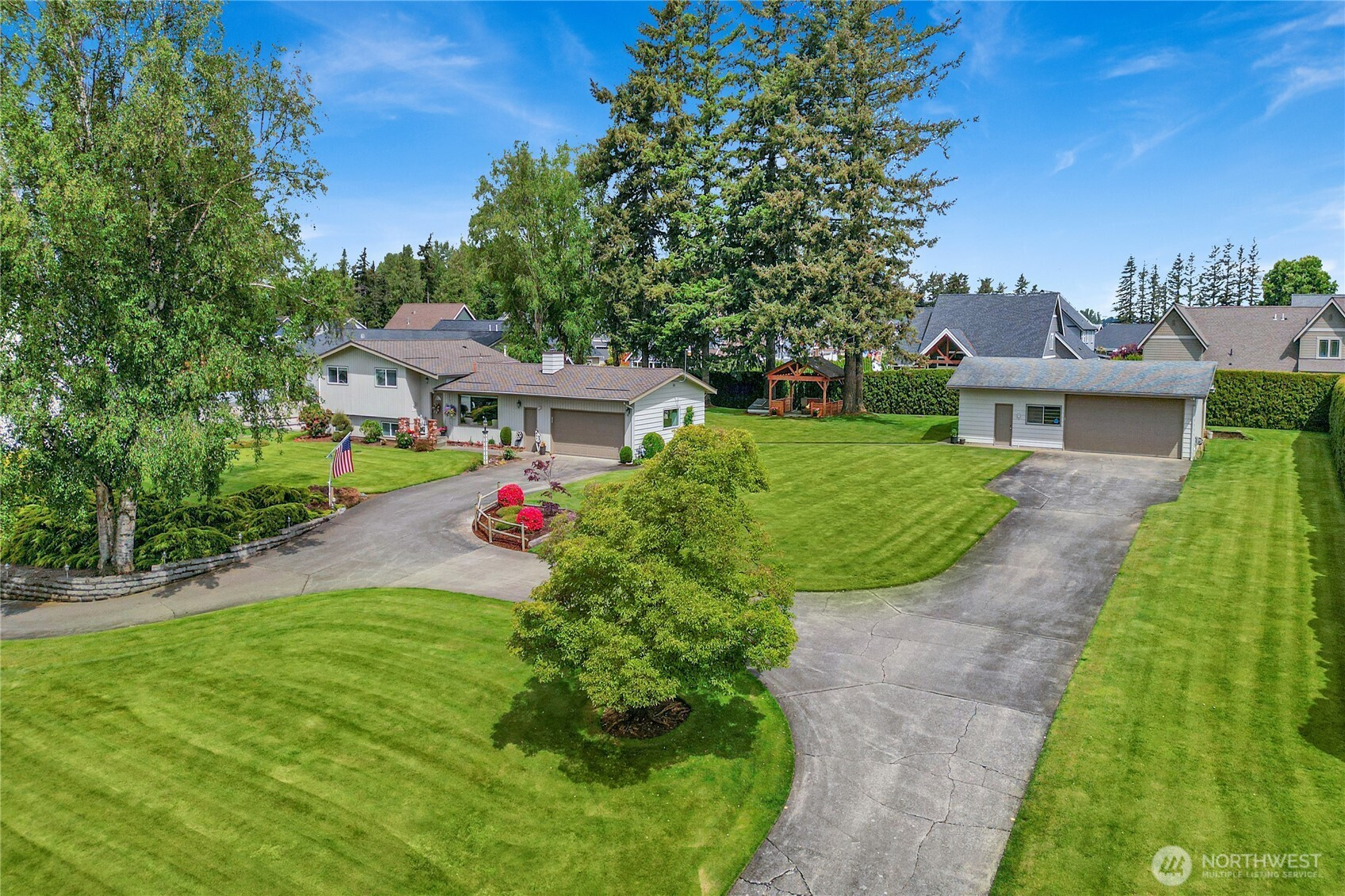 136 W Wiser Lake Road, Ferndale, WA 98248