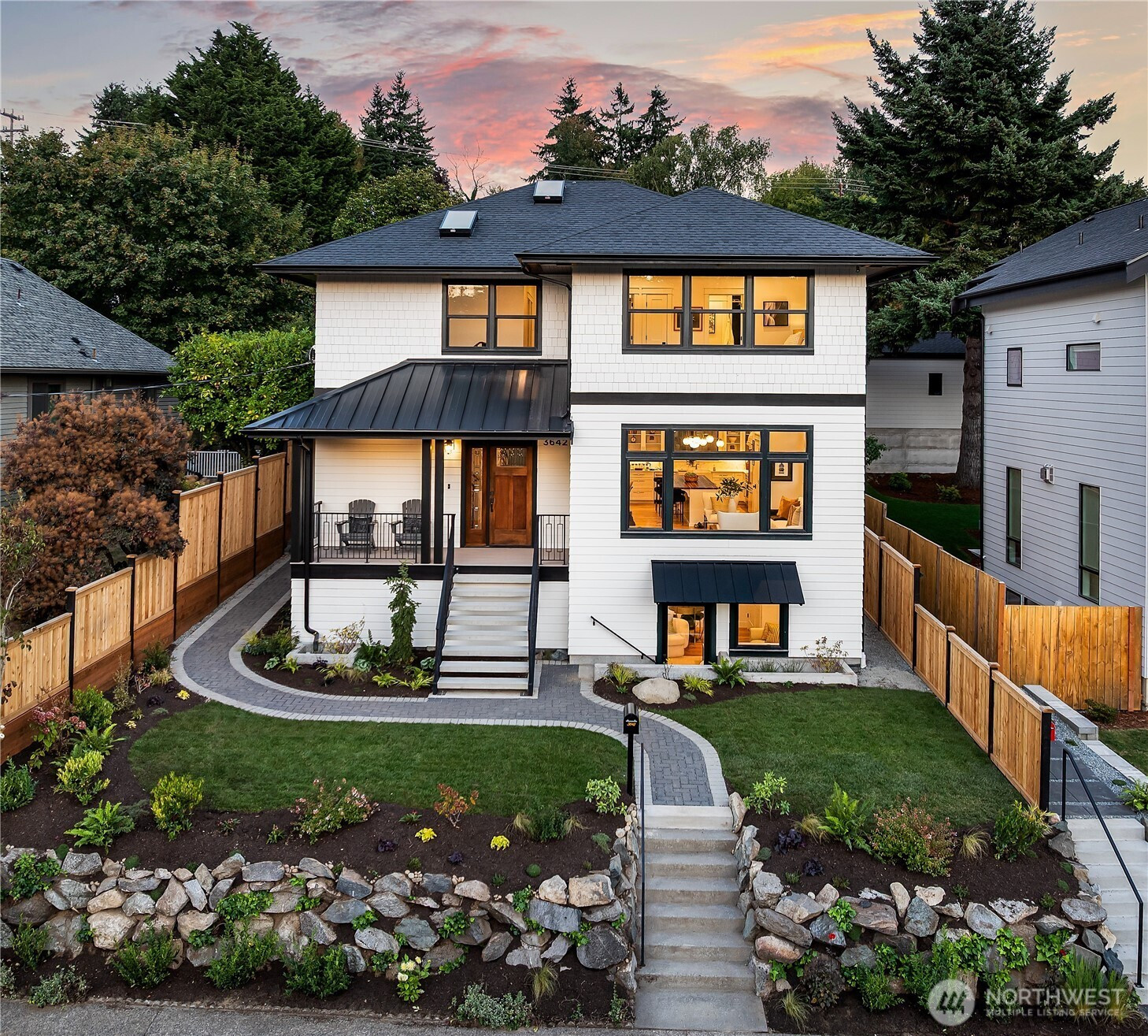 3642 33rd Avenue W, Seattle, WA 98199