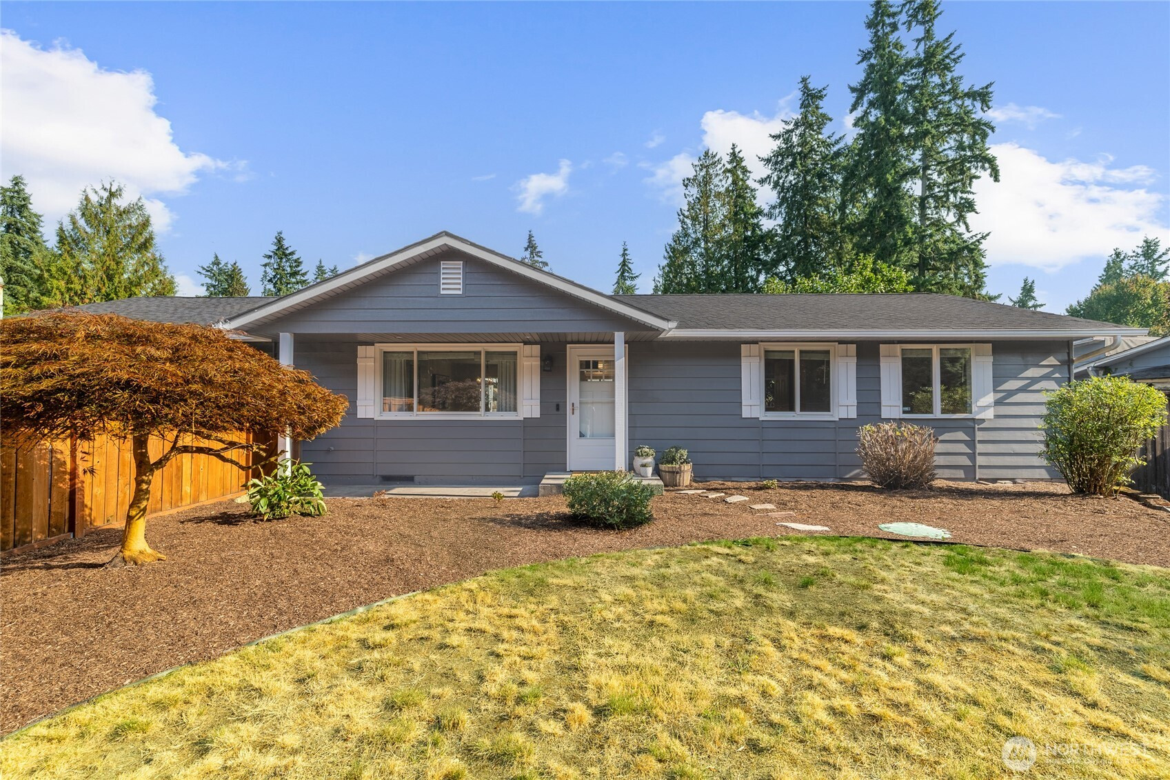 22213 Locust Way, Lynnwood, WA 98036