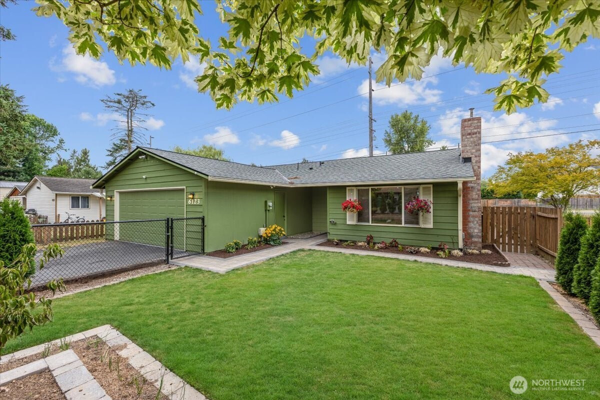 6123 99th Place NE, Marysville, WA 98270