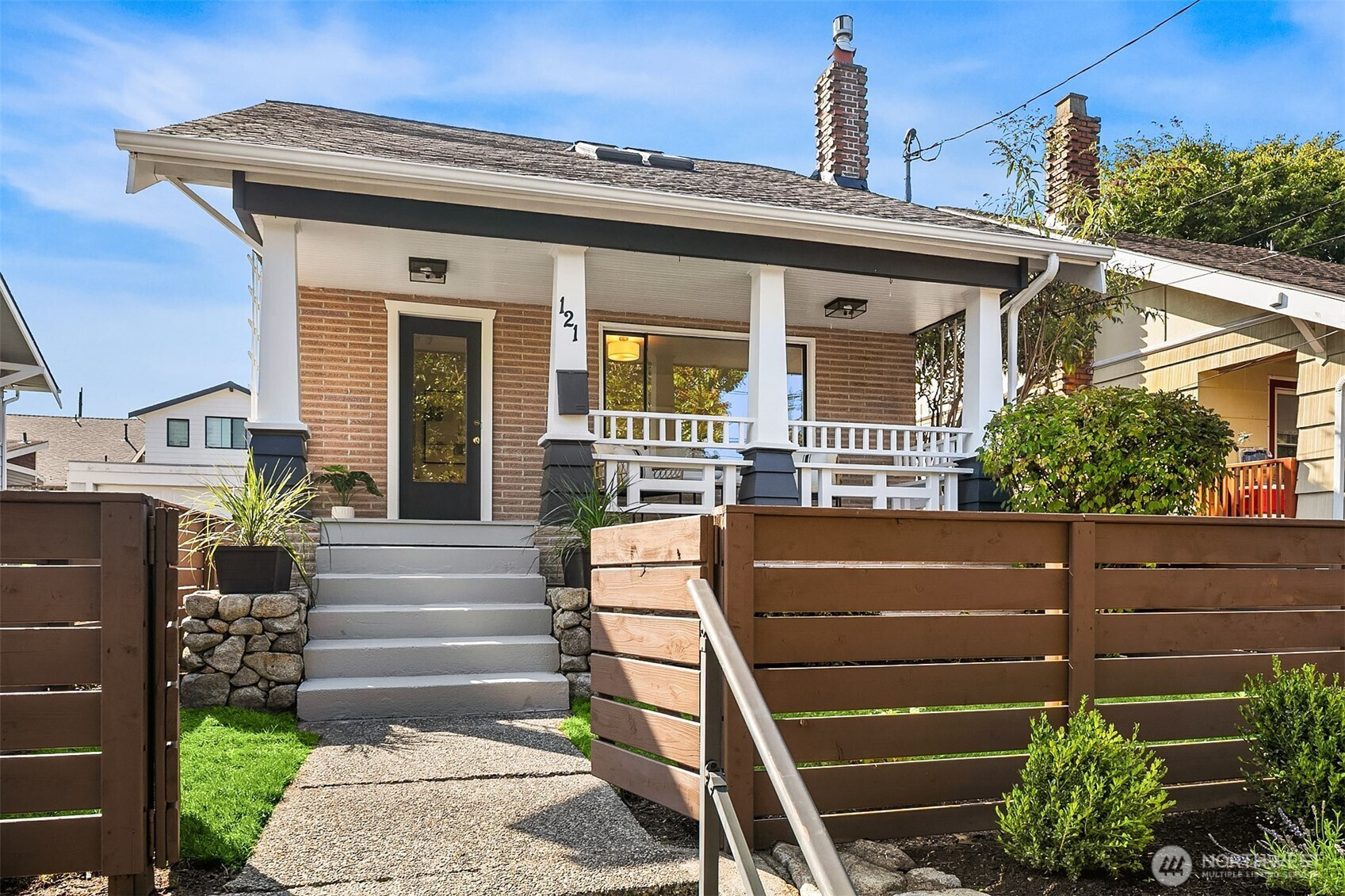 121 NE 58th Street, Seattle, WA 98105