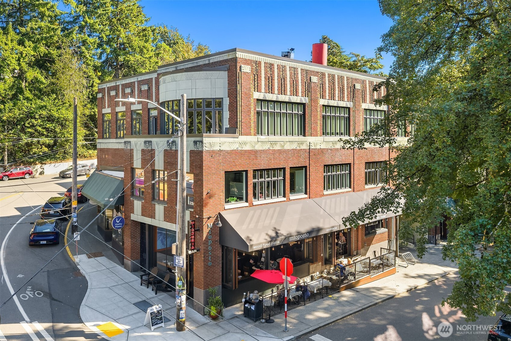 2809 1/2 S Mount Rainier Drive, Seattle, WA 98144