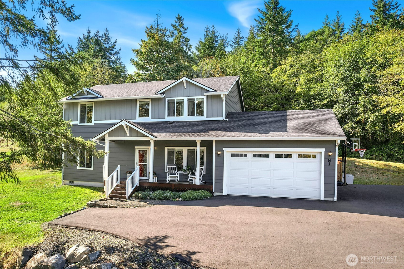81 E Bay Heights Drive, Allyn, WA 98524