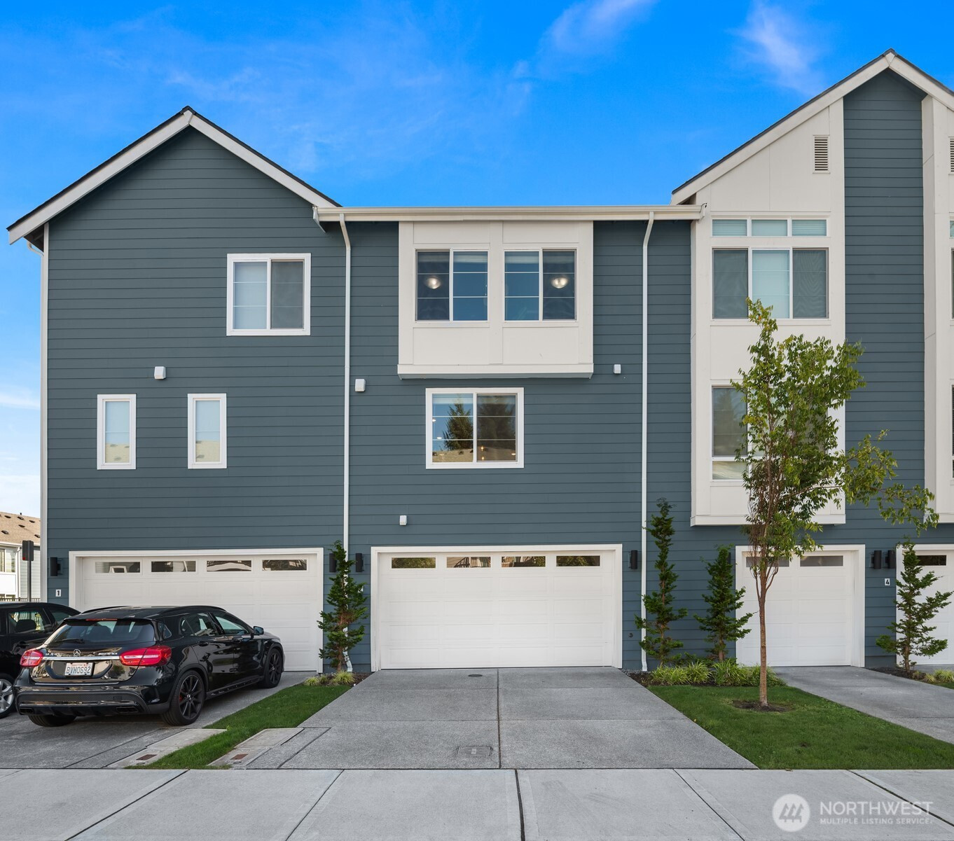 18782 67th Avenue NE, Kenmore, WA 98028