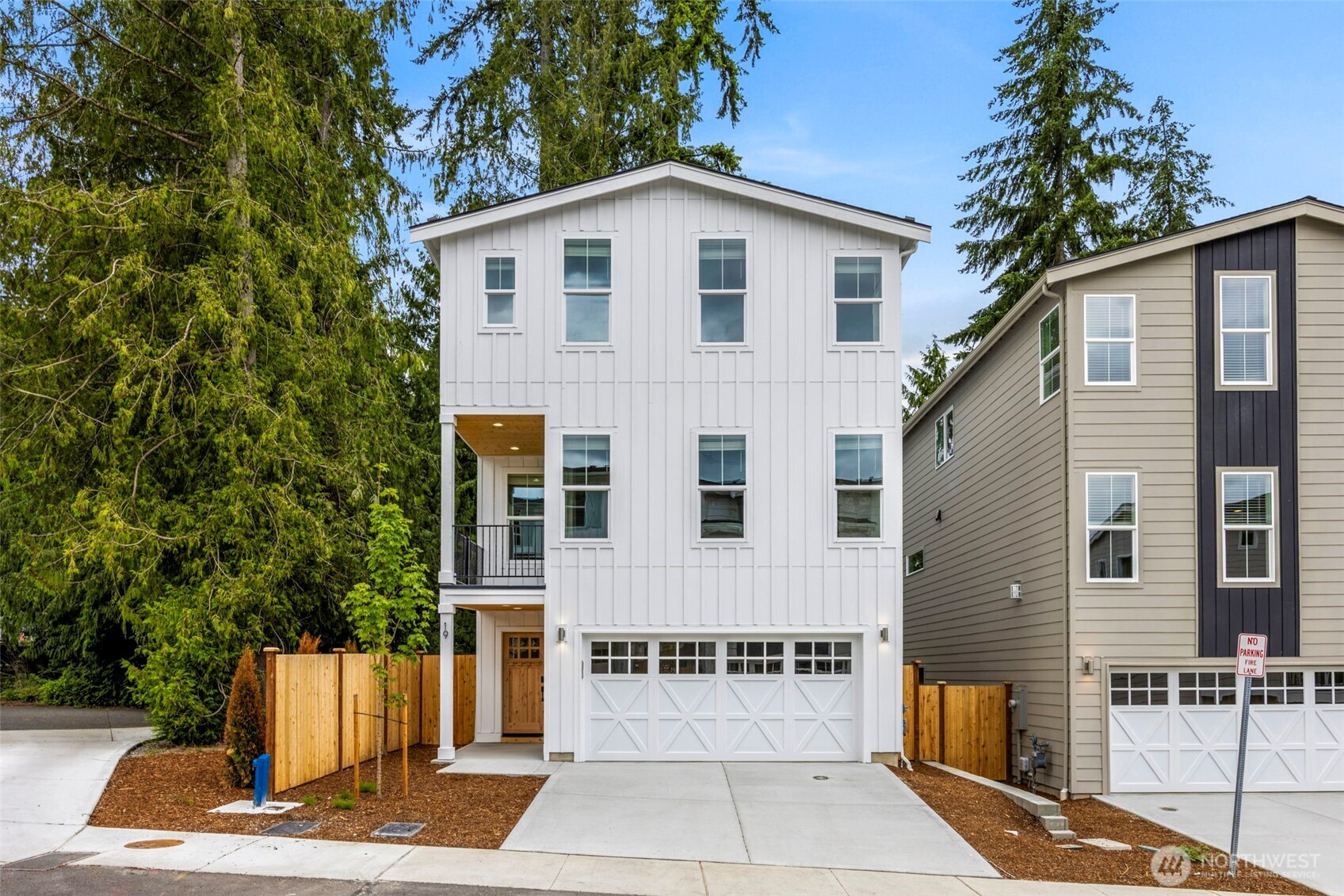 9 160th Place SE, Bothell, WA 98012