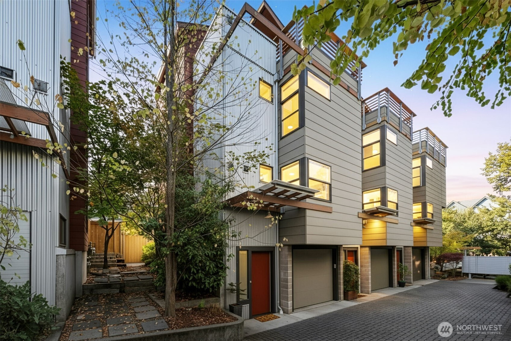5926 California Avenue SW, Seattle, WA 98136