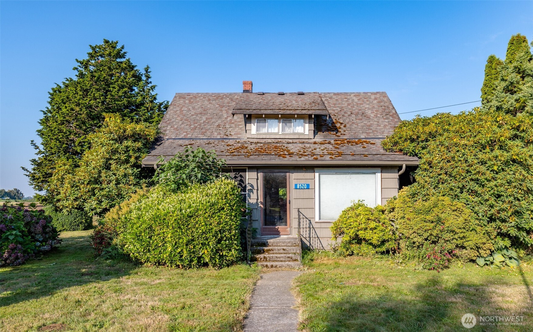 8520 District Line Road, Burlington, WA 98233