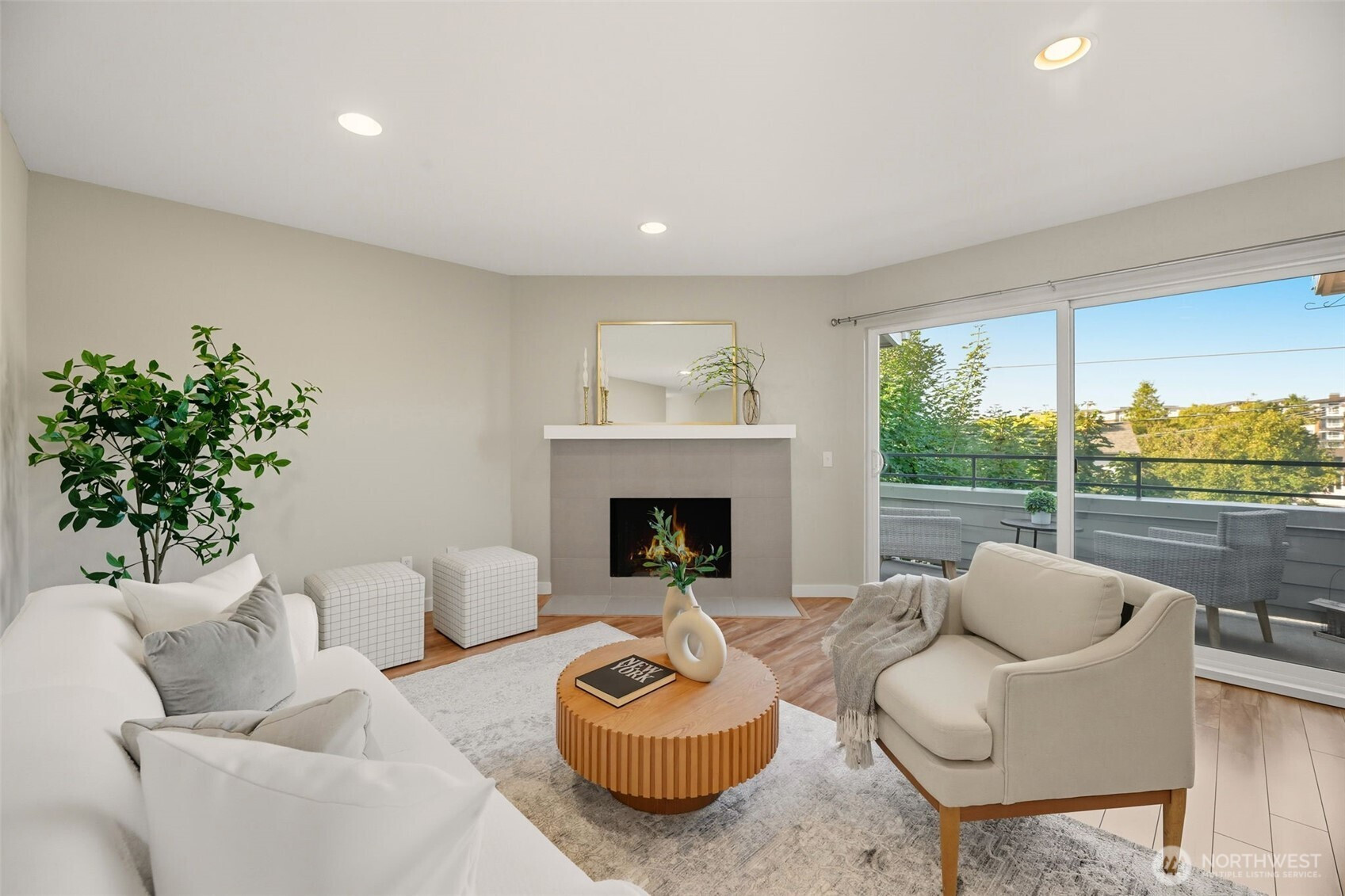 3233 NE 12th Street, Renton, WA 98056