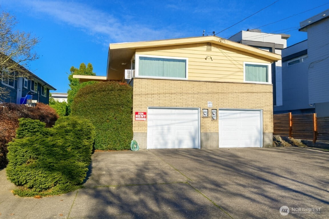 1726 NW 63rd Street, Seattle, WA 98107