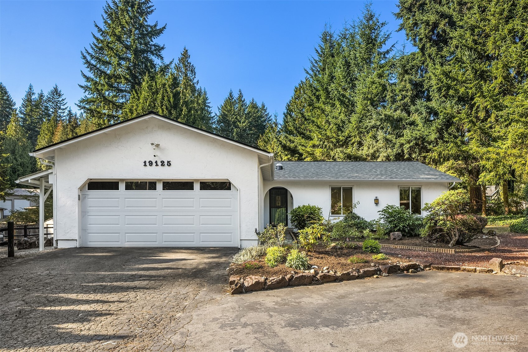19125 156th Avenue NE, Woodinville, WA 98072