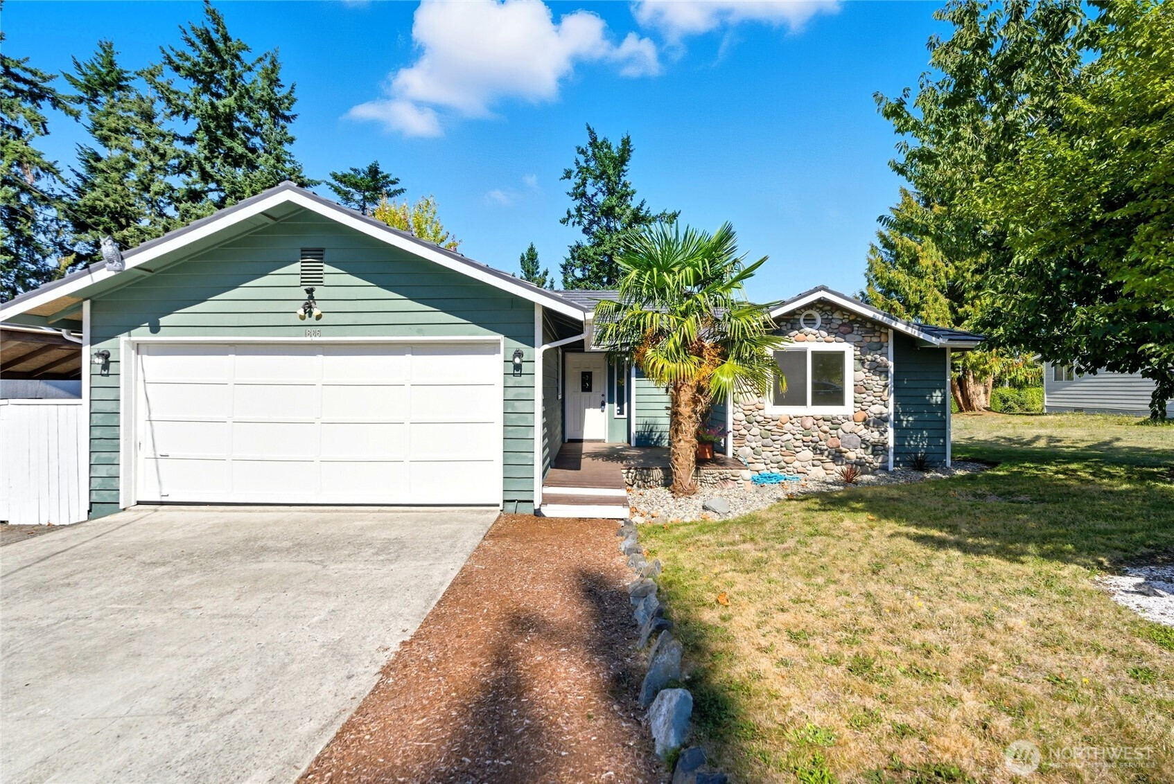 1865 S Elhardt Street, Camano Island, WA 98282