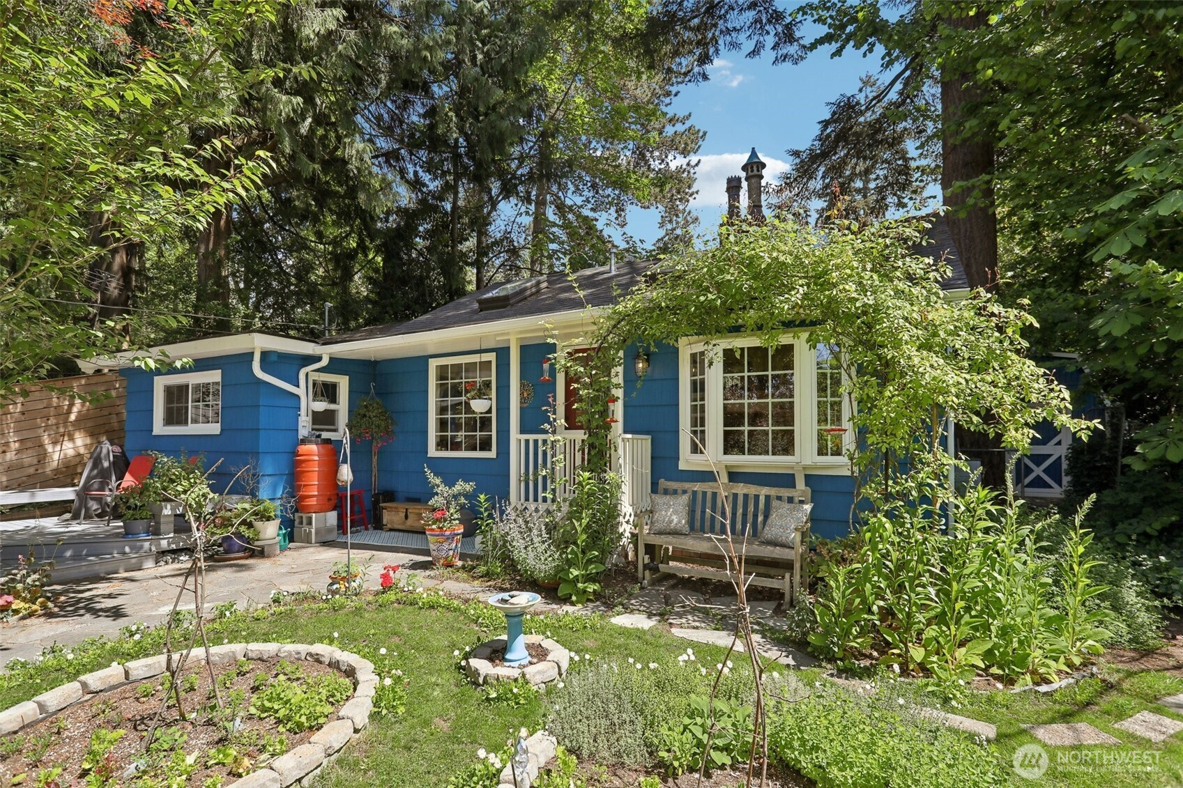 9730 46th Avenue NE, Seattle, WA 98115