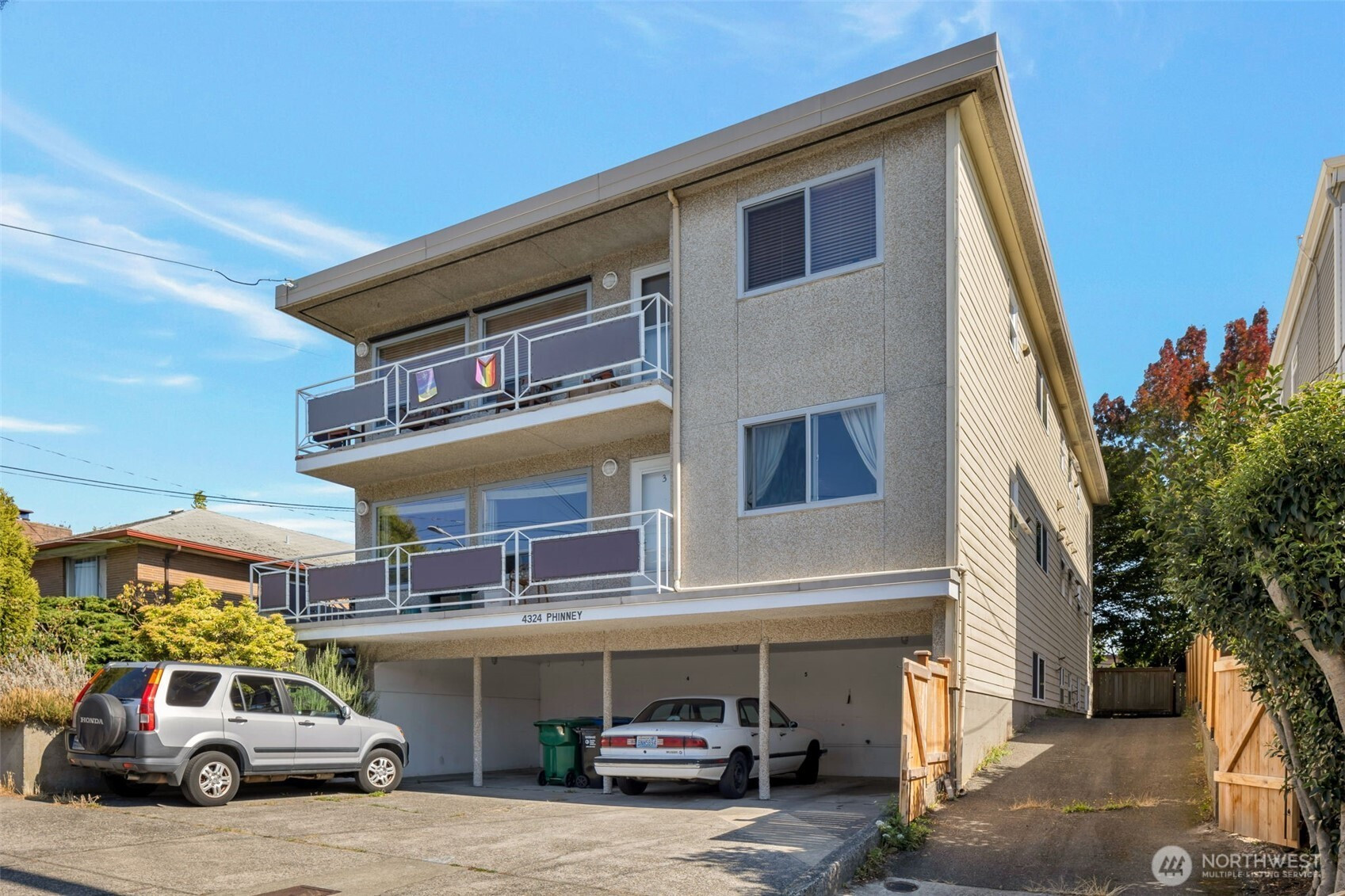 4324 Phinney Avenue N, Seattle, WA 98103