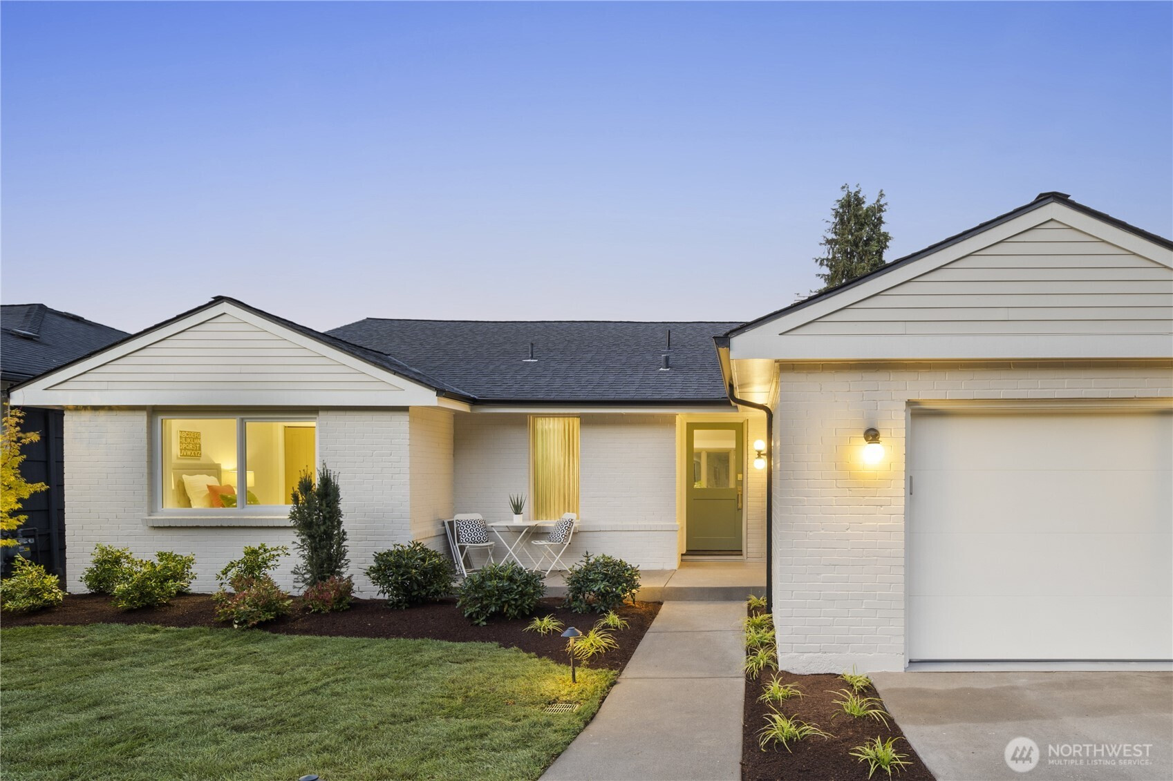 5006 Harold Place NE, Seattle, WA 98105