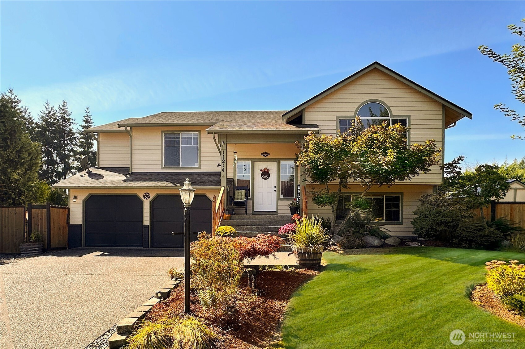 11214 222nd Avenue E, Buckley, WA 98321