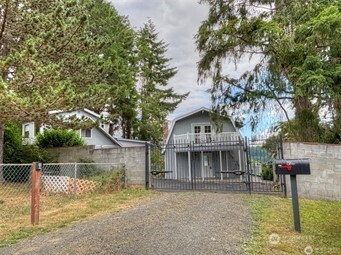 81 E Panorama Way, Grapeview, WA 98546