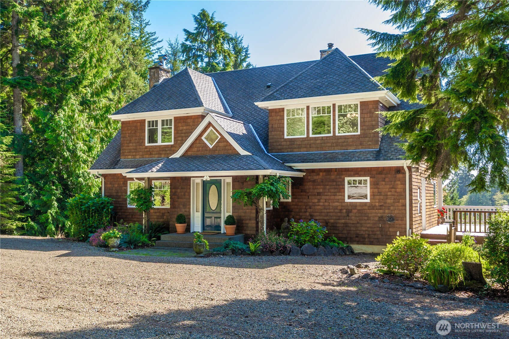 24 Broadway Hill Road, Hoquiam, WA 98550